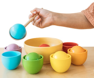 Rainbow Color Sorting Balls in Cups